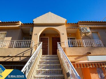 Apartamento con piscina en venta en Nueva Torrevieja - Aguas Nuevas