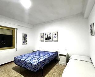 Bedroom of Flat to share in L'Alcúdia de Crespins  with Air Conditioner, Heating and Furnished