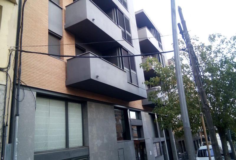 Photo 1 of Premises for sale in C/ Verge de Montserrat, Pont Vell, Barcelona