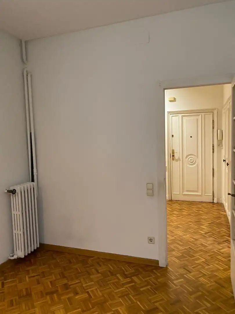 Apartamento de alquiler en Barcelona con Aire acondicionado, Parquet y Balcón