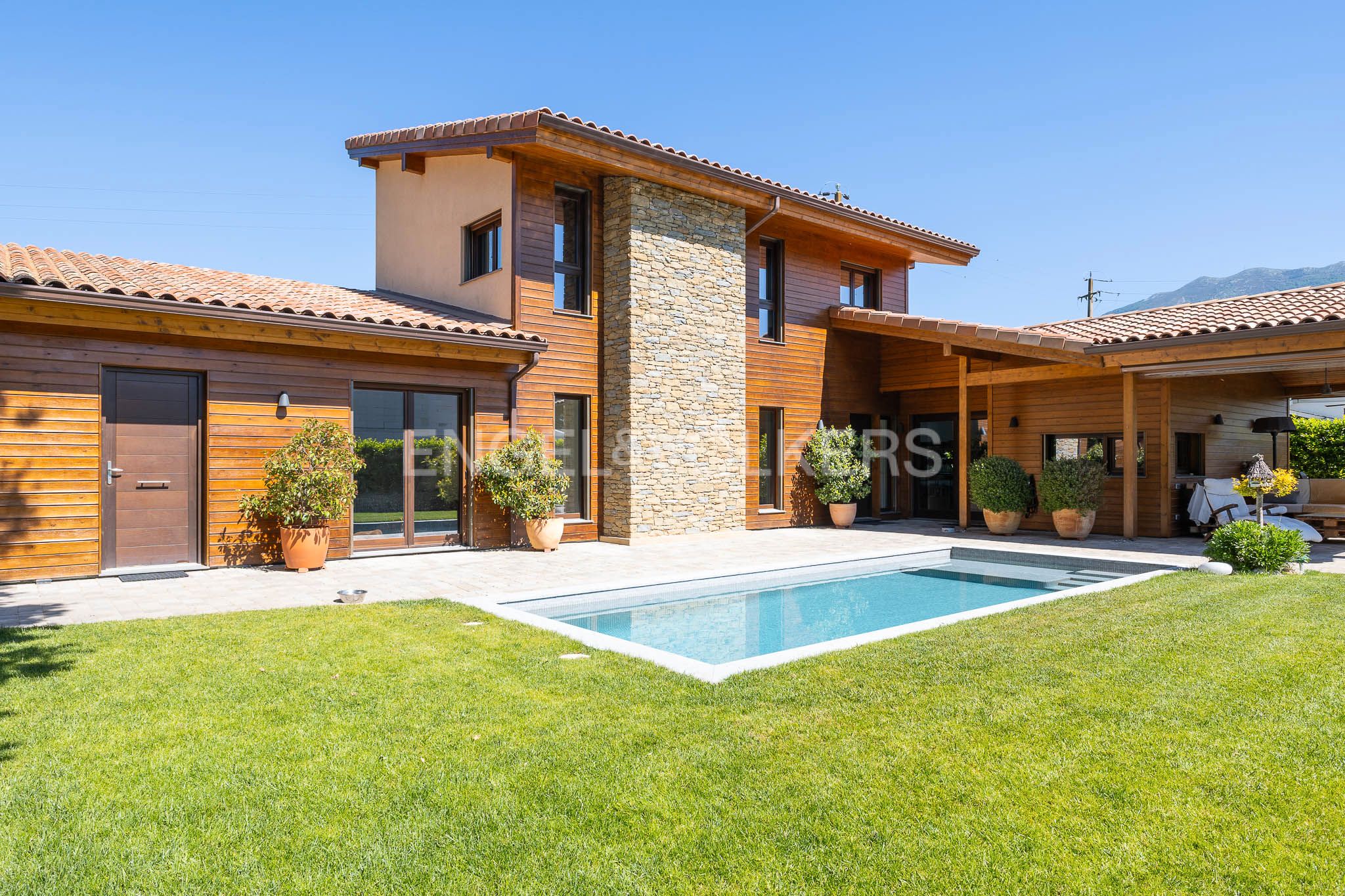 Vista exterior de Casa o xalet en venda en Sant Esteve de Palautordera amb Aire condicionat, Calefacció i Jardí privat