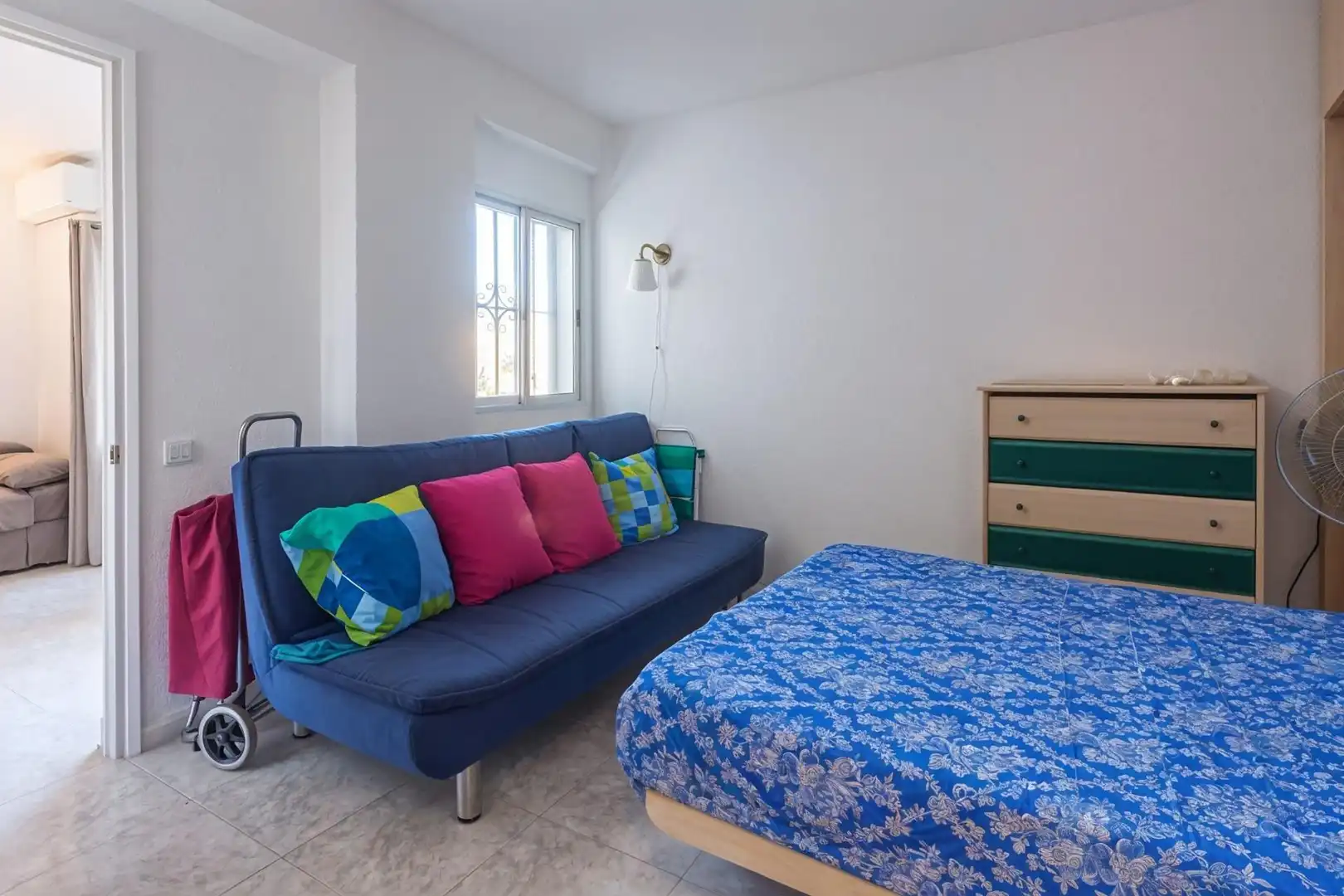 Schlafzimmer von Wohnung zum Verkauf in Benalmádena mit Klimaanlage, Terrasse und Gemeinschaftspool