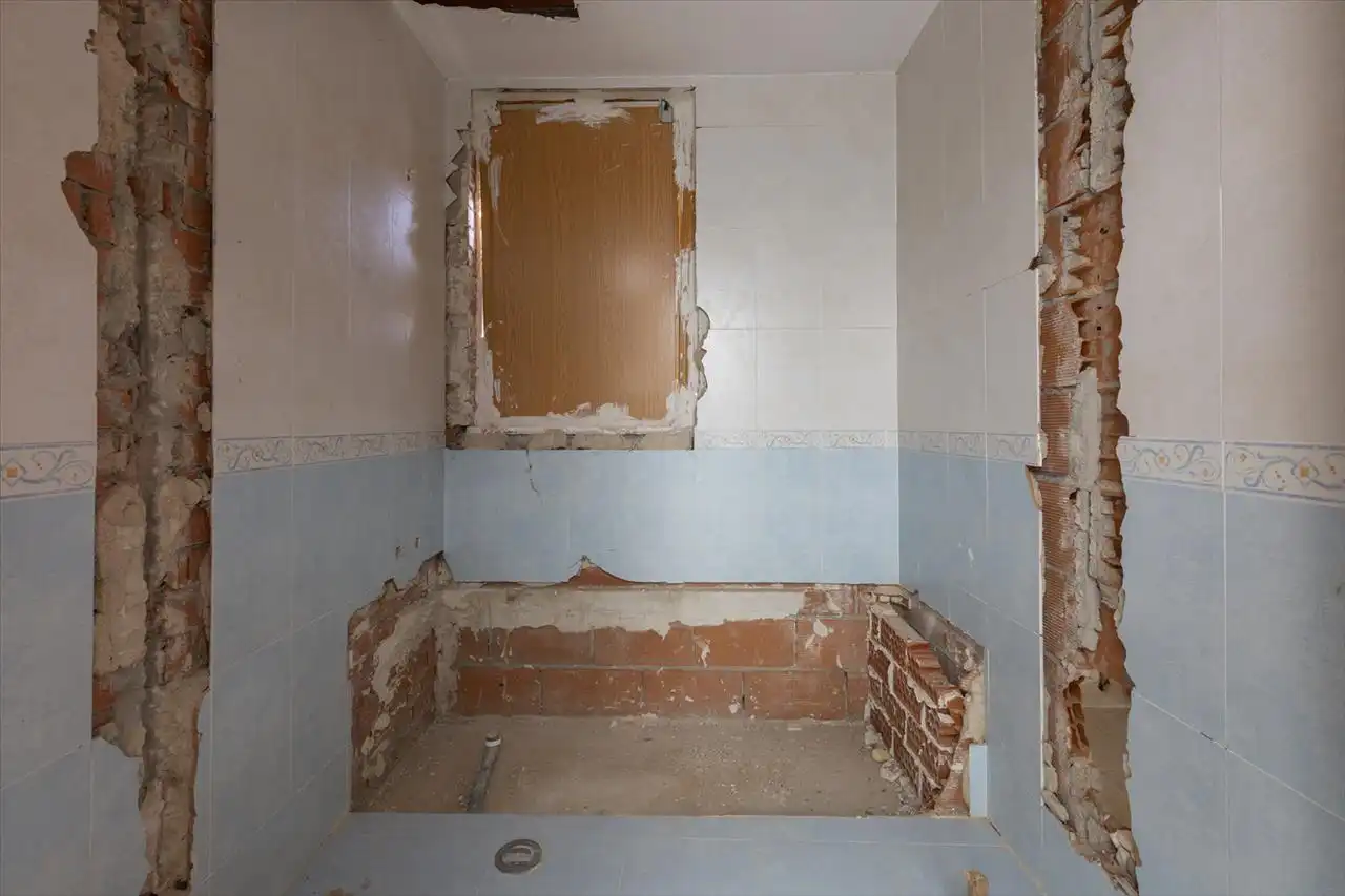 Bany de Casa adosada en venda en Valdelaguna