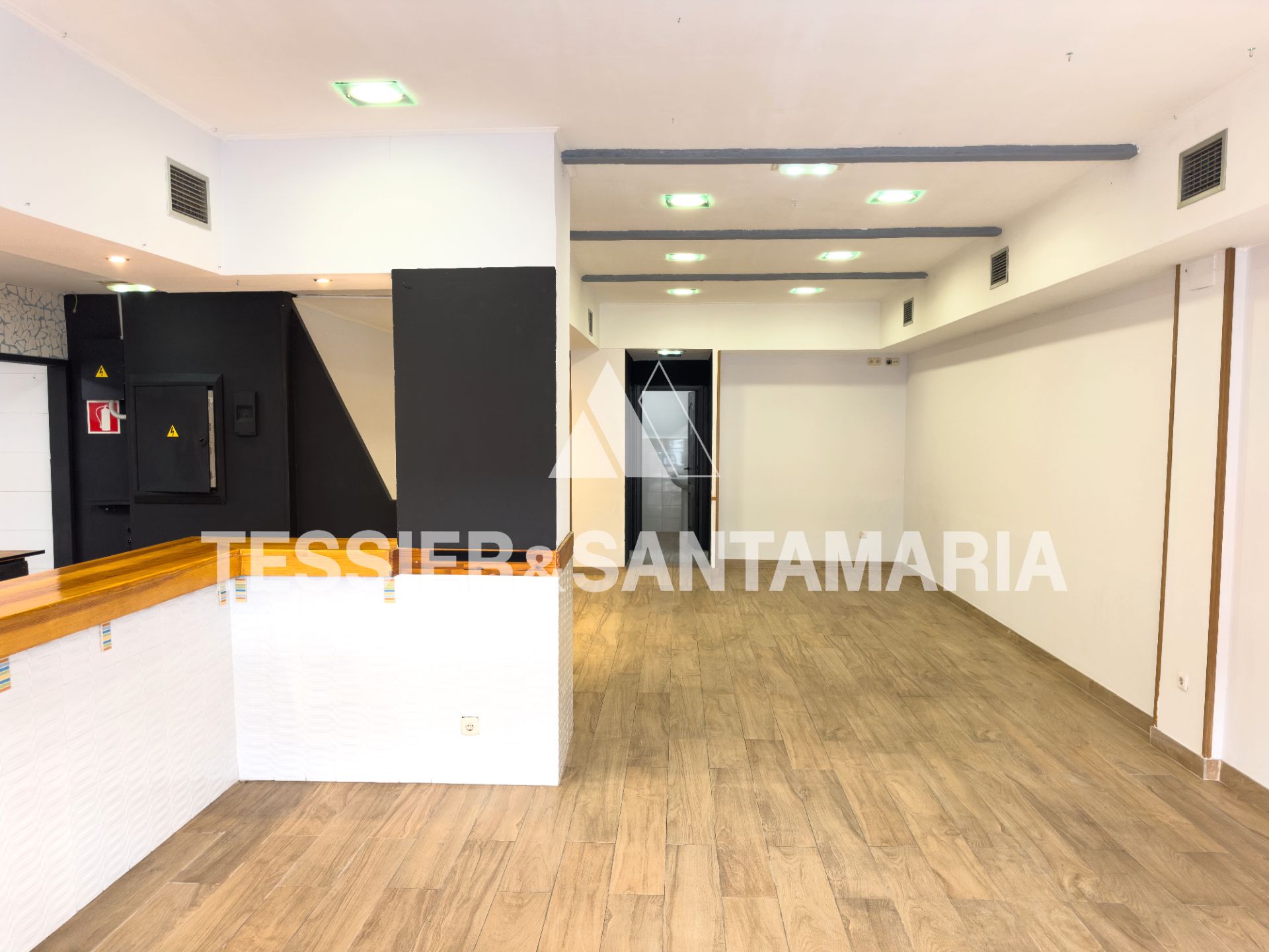 Premises for sale in Gijón 