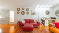 Living room of Flat for sale in  Barcelona Capital  with Heating, Parquet flooring and Balcony