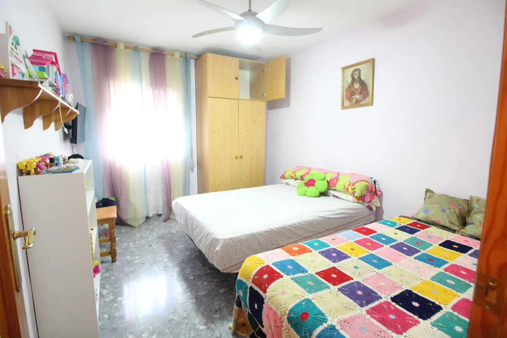 Schlafzimmer von Gebäude zum Verkauf in Alozaina