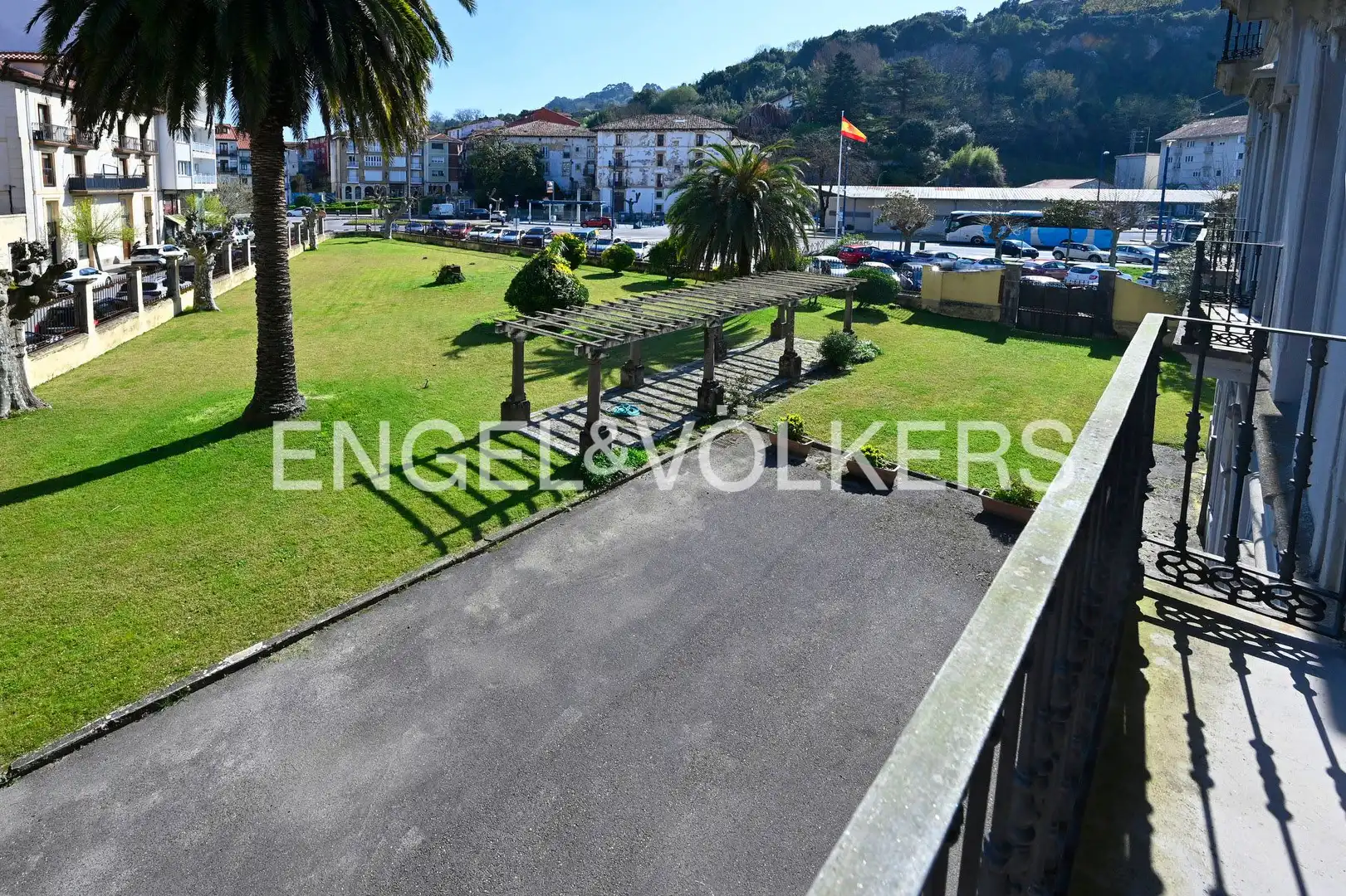 Terraza de Casa o chalet en venta en Laredo con Calefacción, Jardín privado y Trastero