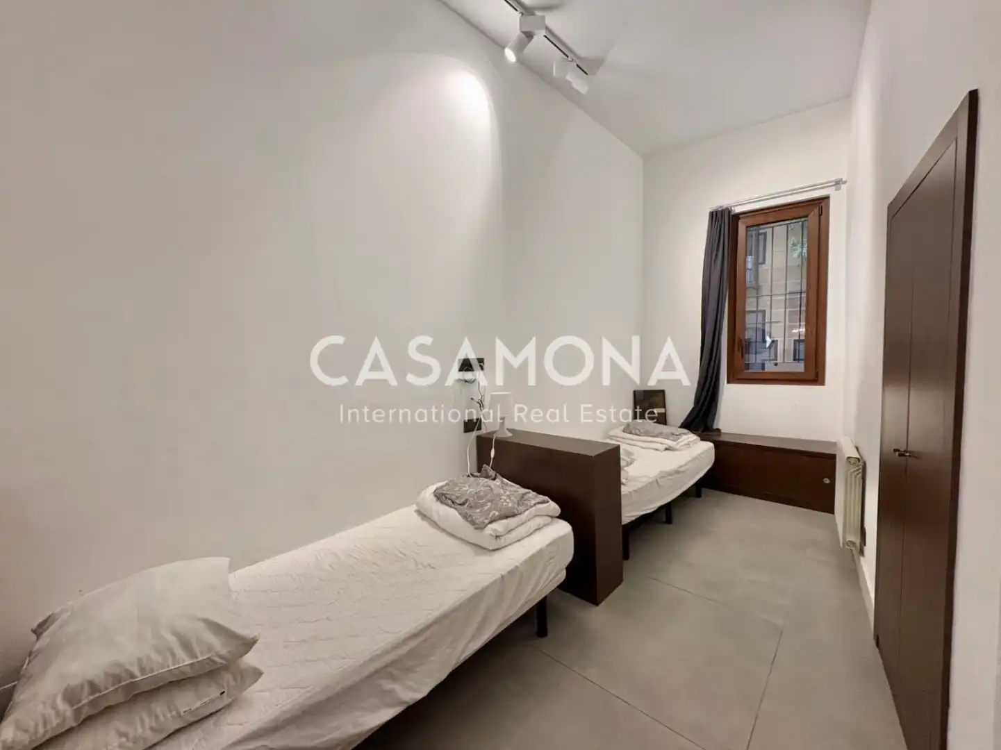 Maisonette zur Miete in Barcelona mit Klimaanlage, Heizung und Abstellraum