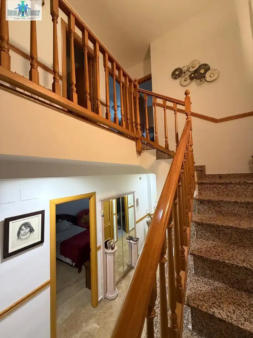 Casa adosada en venta en Albacete con Aire acondicionado, Calefacción y Trastero