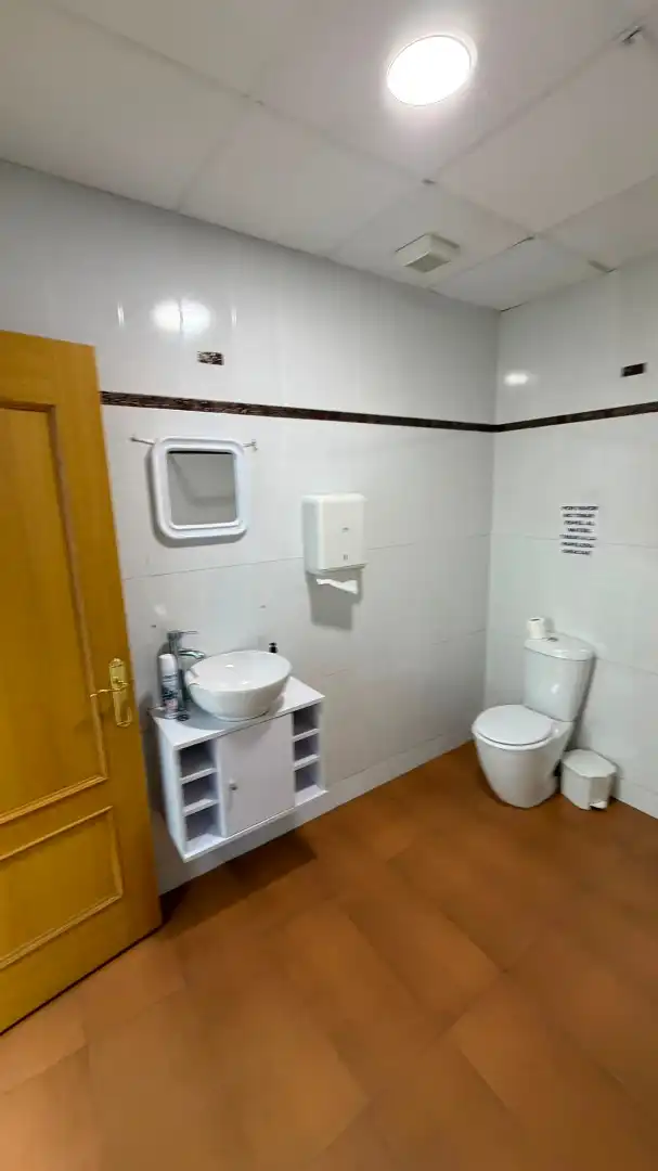 Baño de Local de alquiler en Valencia