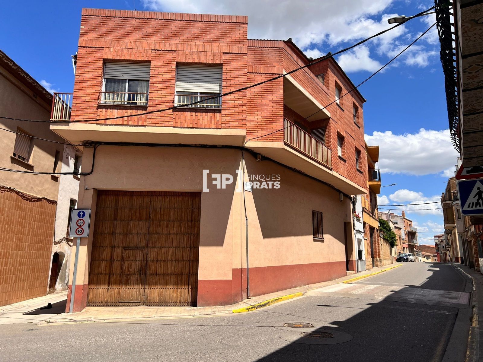 Exterior view of House or chalet for sale in Sudanell  with Air Conditioner, Heating and Terrace