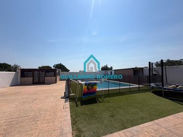 Country house for sale in La Puebla del Río