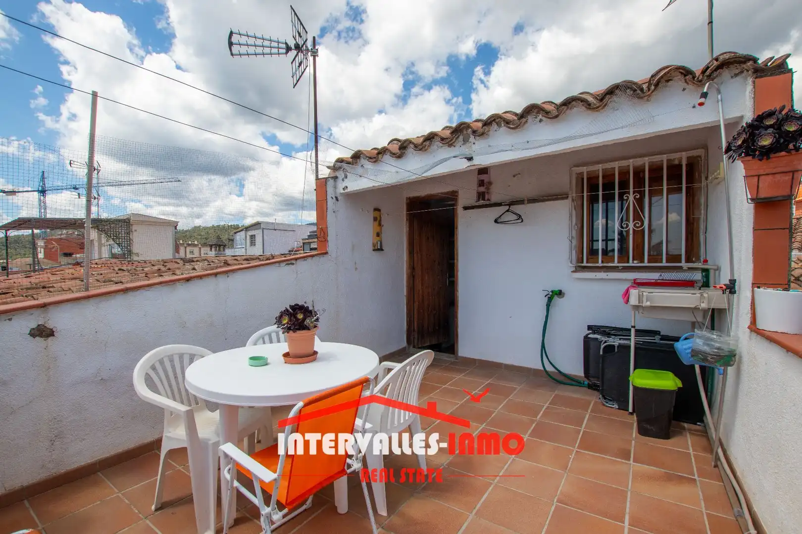Casa adosada en venda a Caldes de Montbui