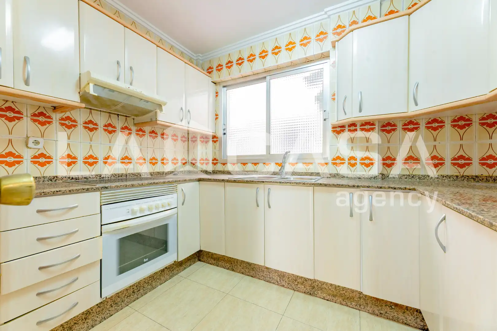 Cocina de Piso en venta en Valencia con Aire acondicionado, Terraza y Balcón