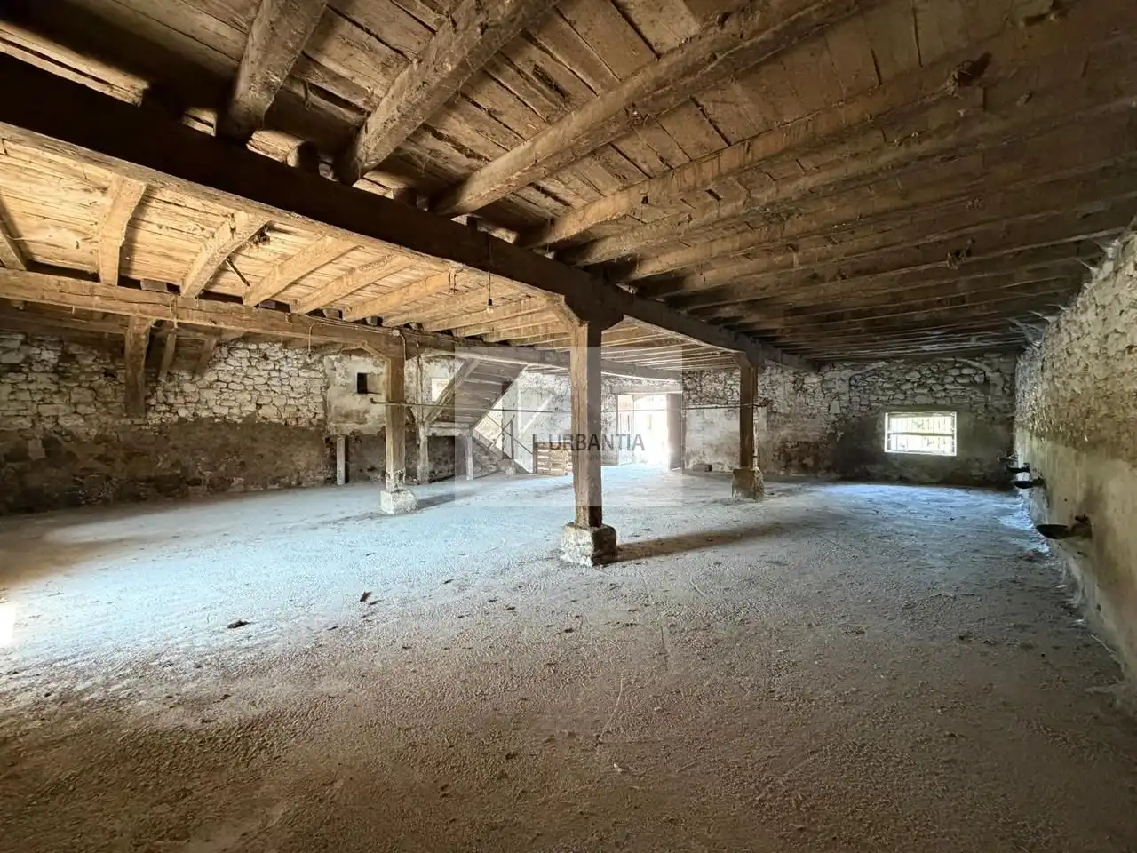 Country homes for sale in Basaburua, Navarra