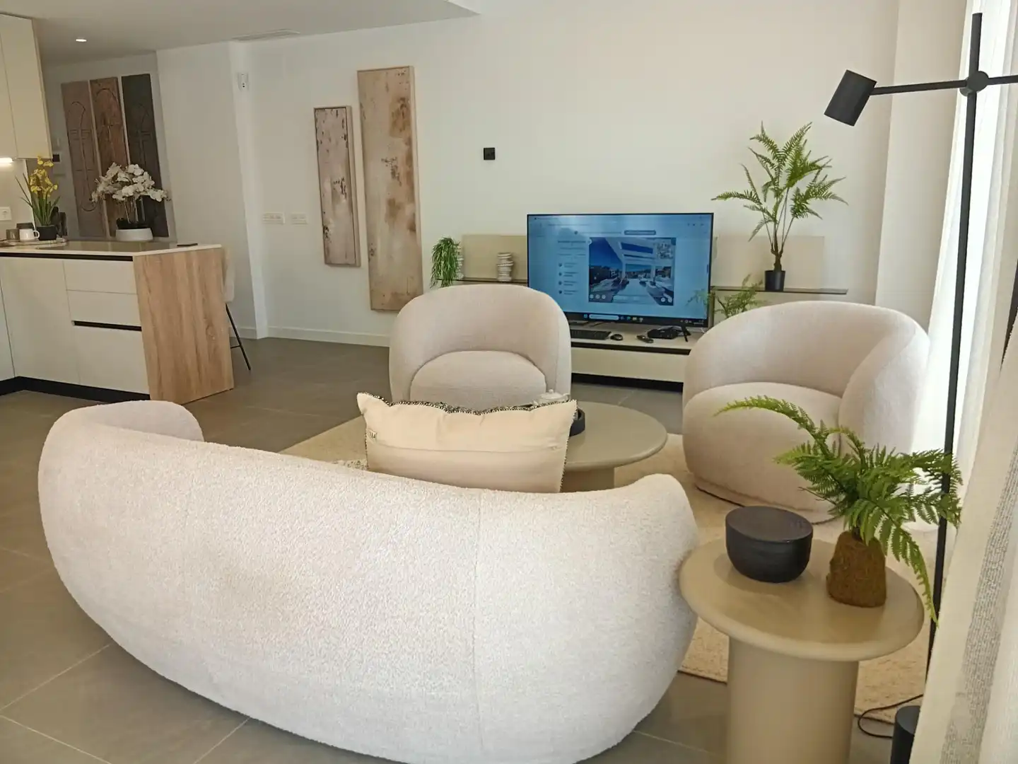 Sala de estar de Piso en venta en Mijas con Aire acondicionado, Jardín privado y Terraza