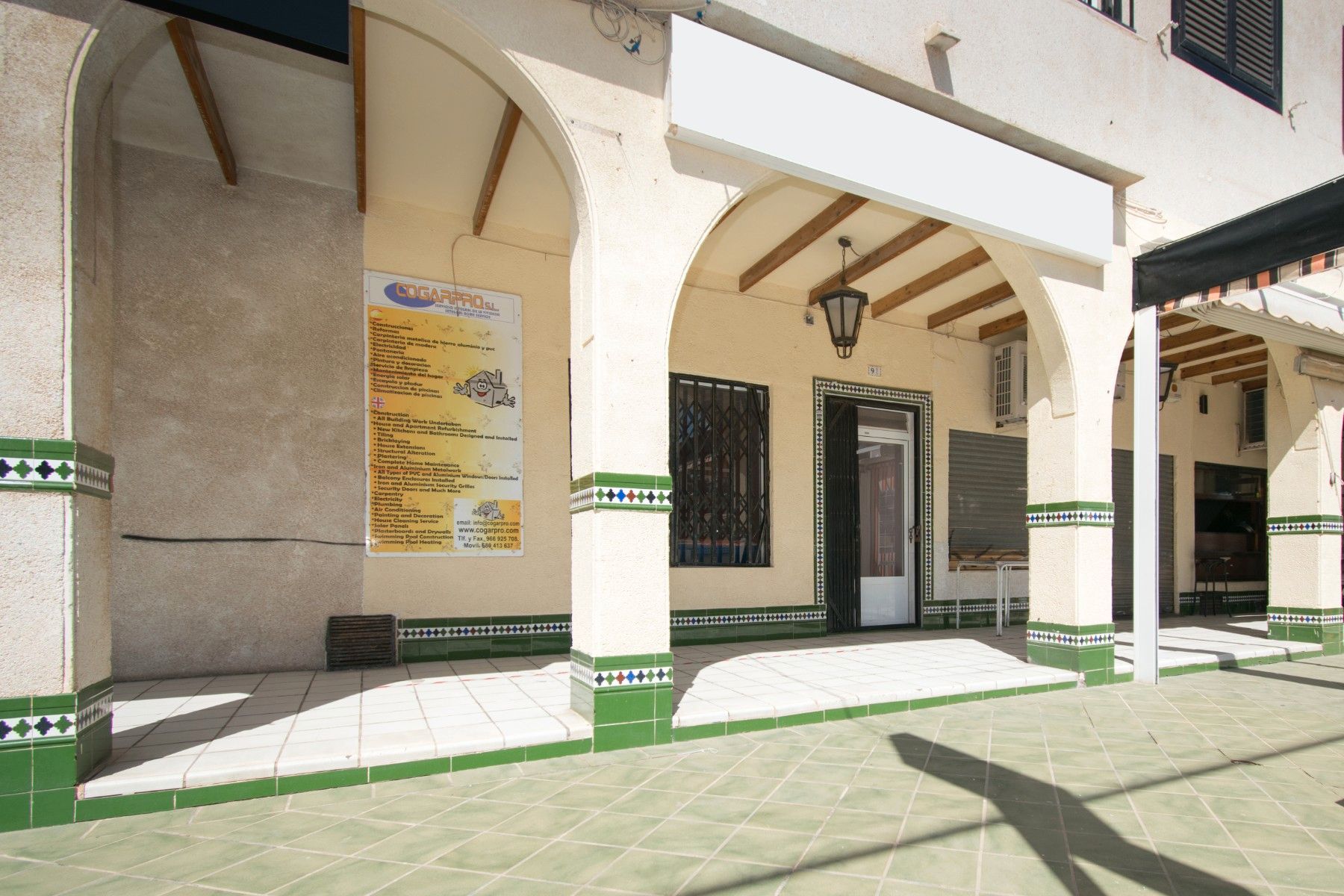 Local en venda a Cabo Cervera