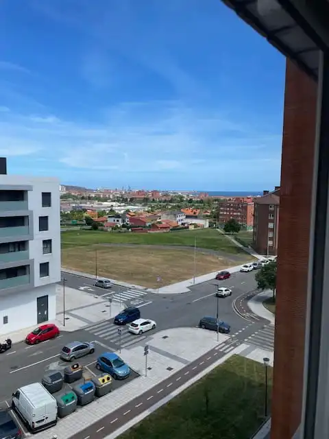 Exterior view of Flat for rent in Gijón   with Heating, Private garden and Oven