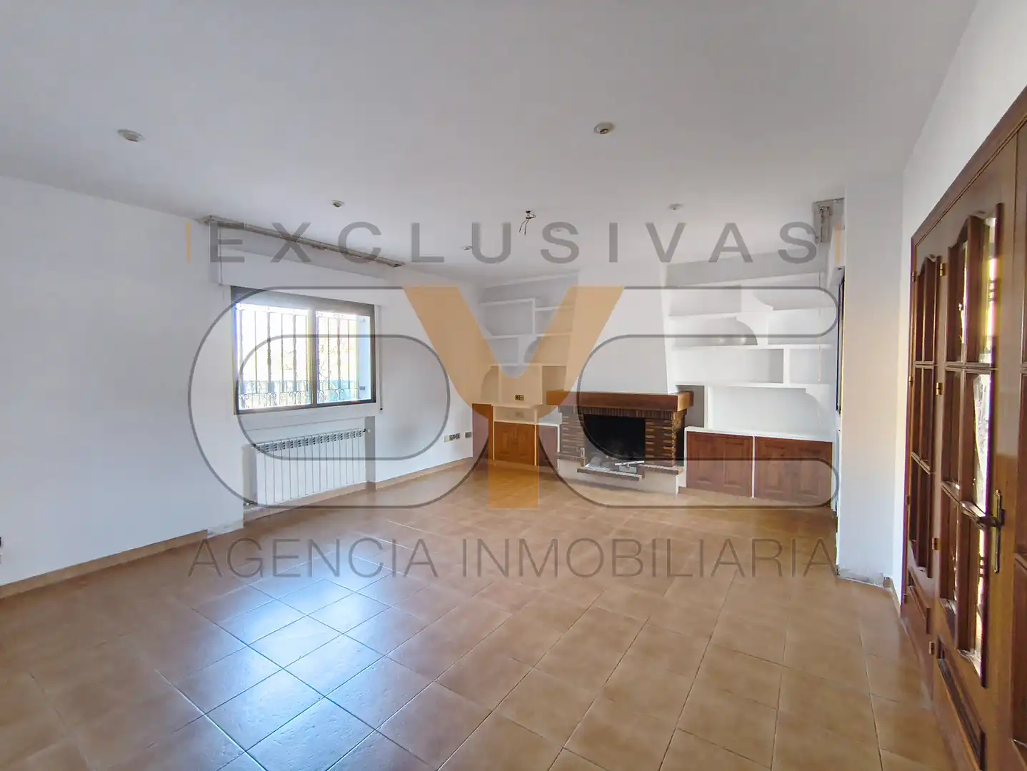 Sala de estar de Casa o chalet en venta en Griñón con Calefacción, Jardín privado y Terraza