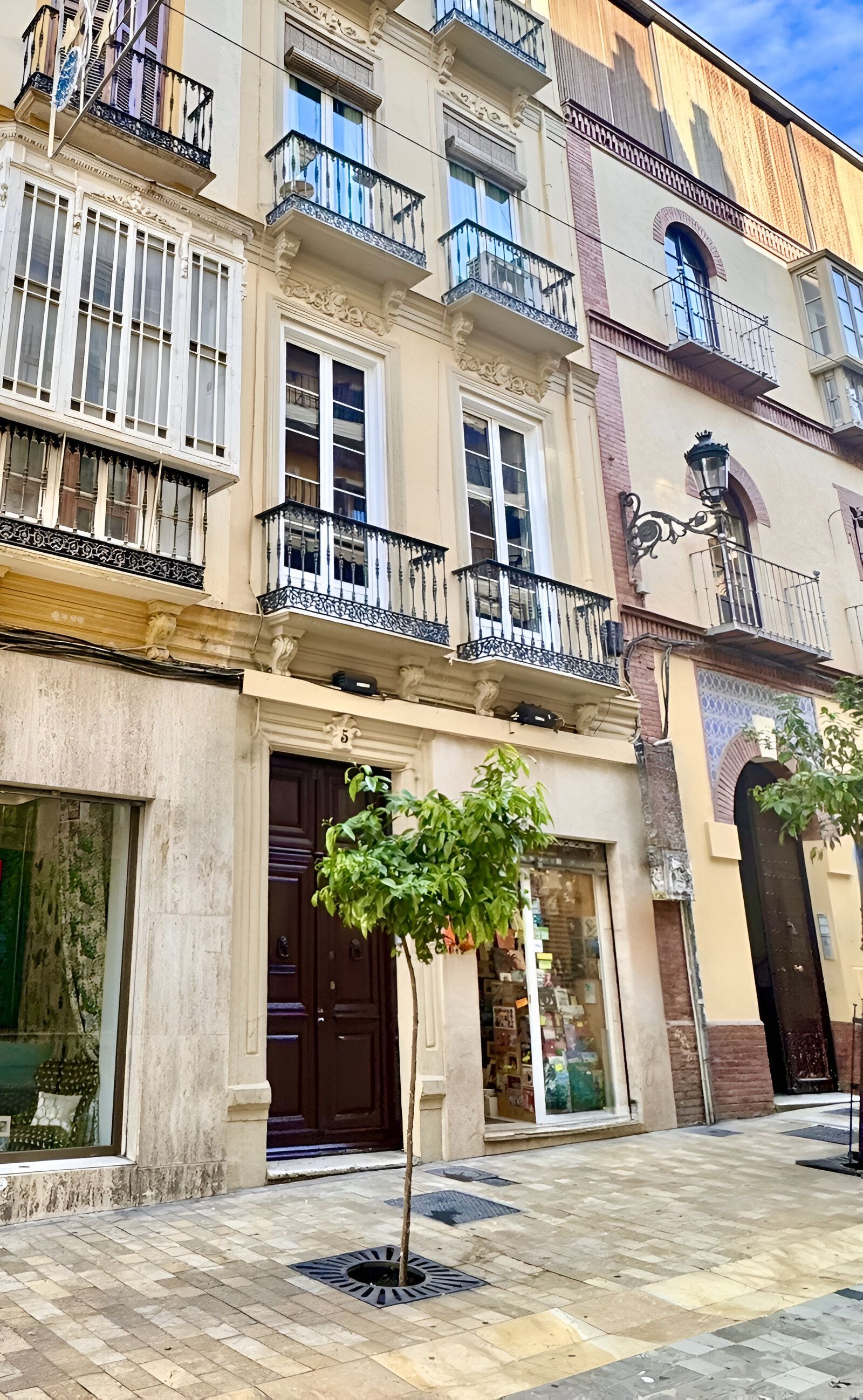 Vista exterior de Apartament en venda en Málaga Capital amb Aire condicionat, Terrassa i Moblat