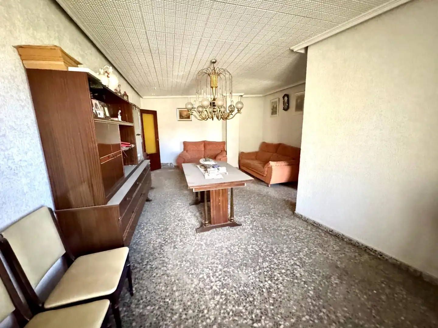 Wohnzimmer von Gebäude zum Verkauf in Elda