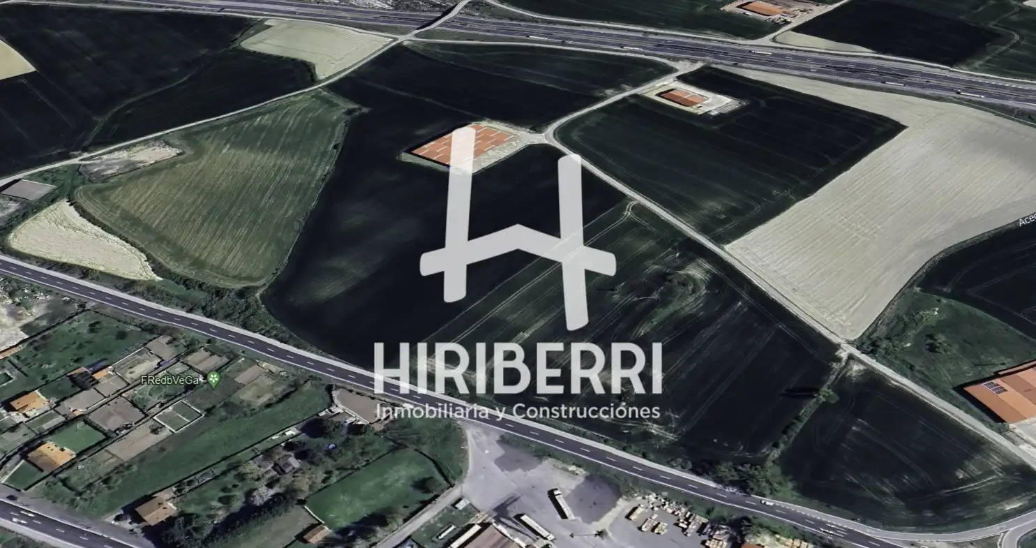 Industrial land for sale in La Puebla de Arganzón 