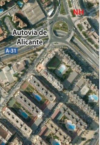 Local comercial en Alquiler en Carrer de Mexico en Babel