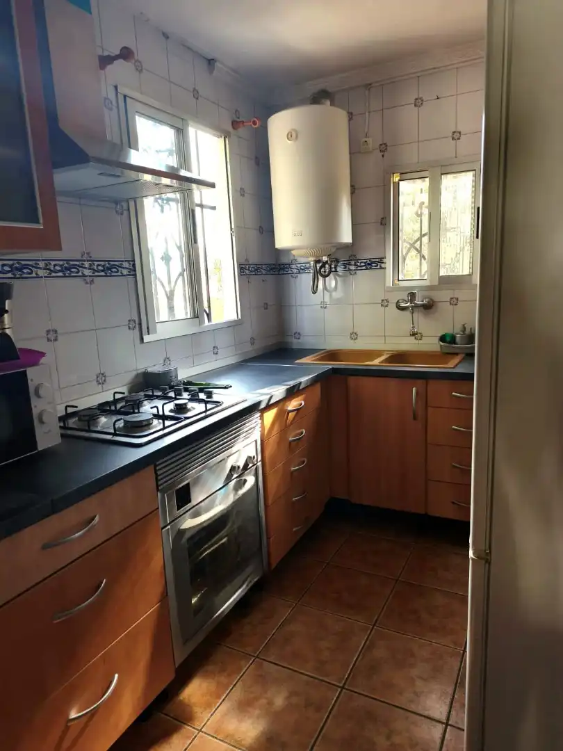 Detached house with pool for sale in Montserrat, imagen 3