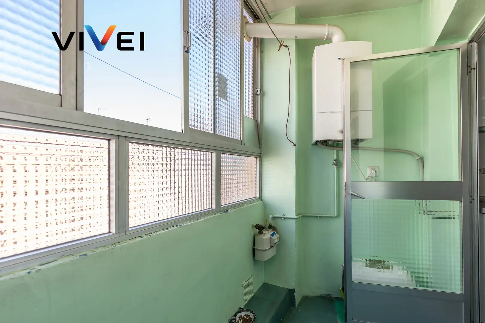 Exterior view of Flat for sale in Madrid  with Heating and Balcony