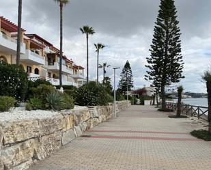 Exterior view of Flat to rent in Estepona  with Air Conditioner, Terrace and Swimming Pool