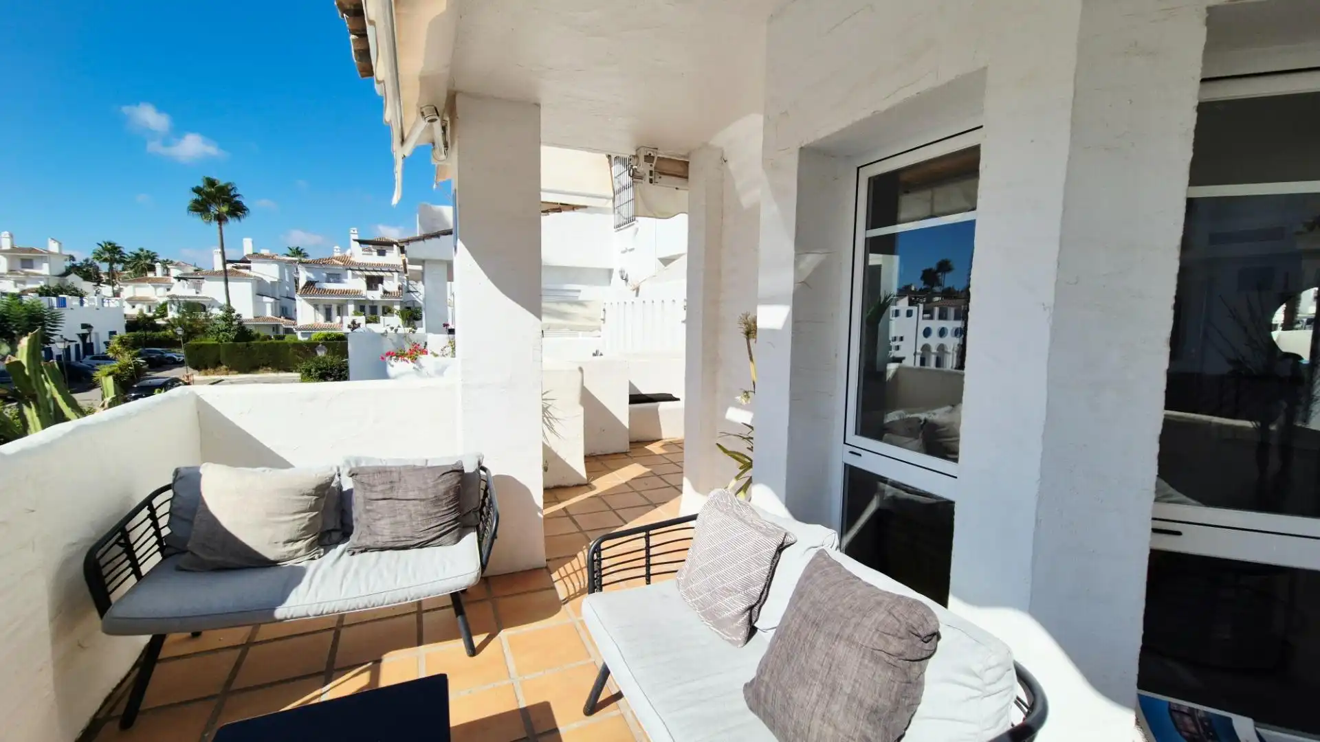 Terrassa de Apartament en venda en Nueva Andalucía