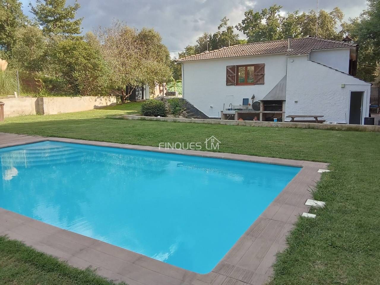 Piscina de Casa o xalet en venda en Santa Coloma de Farners amb Calefacció, Jardí privat i Parquet