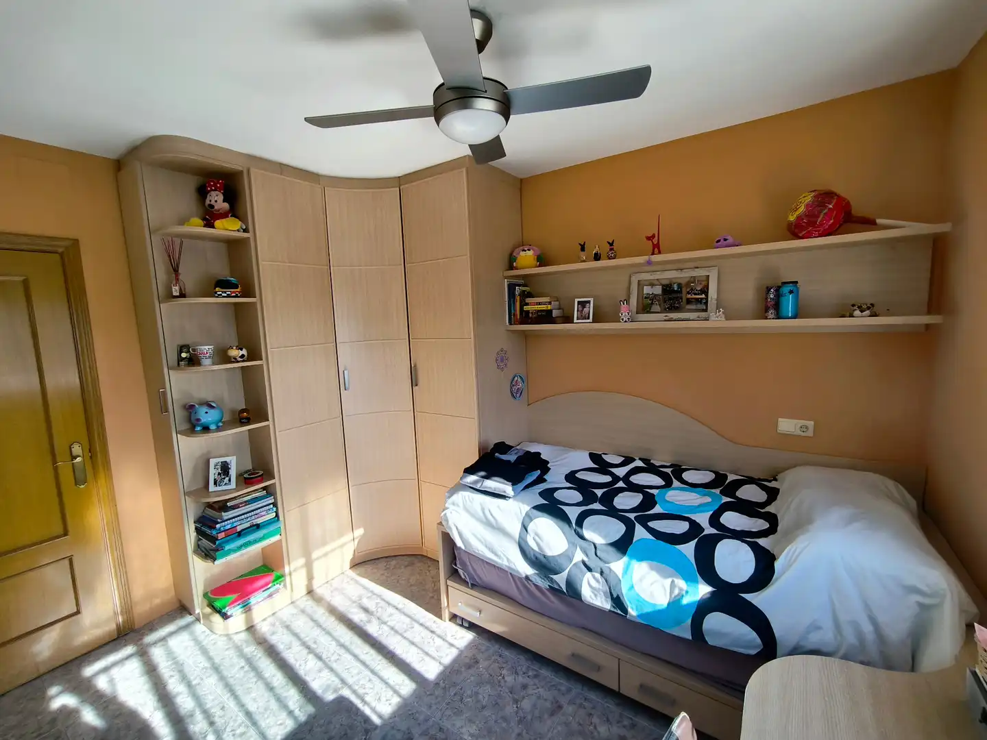 Habitación de Casa o chalet en venta en Lliçà d'Amunt con Aire acondicionado, Calefacción y Jardín privado