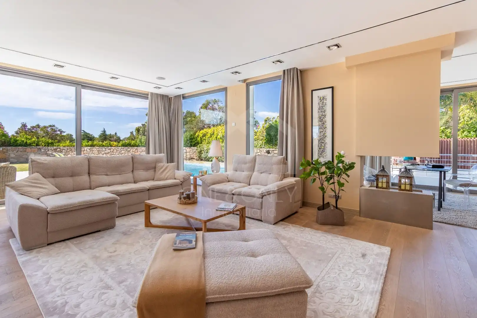 Sala de estar de Casa o chalet en venta en Mont-roig del Camp con Aire acondicionado, Calefacción y Jardín privado