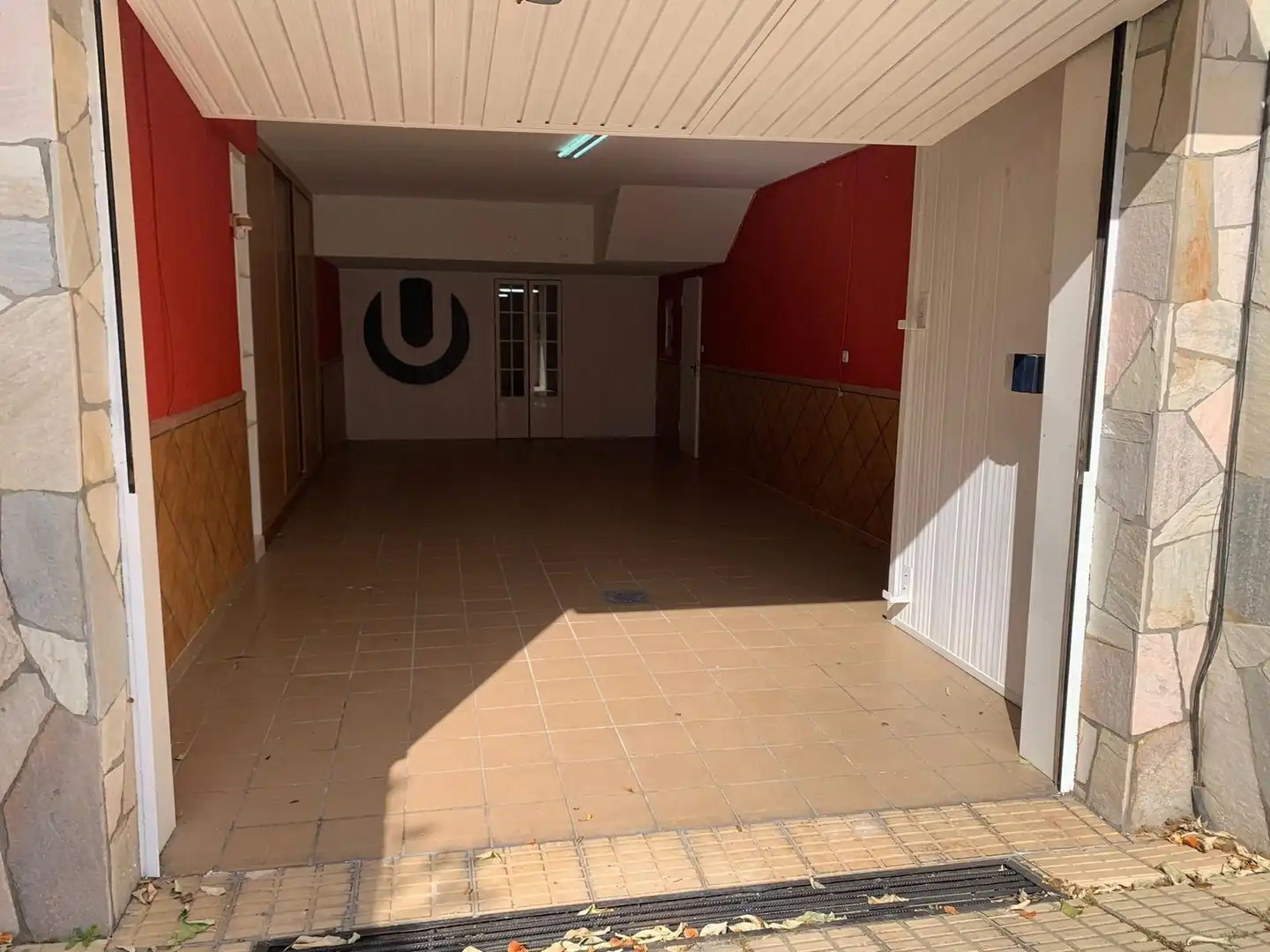 Casa adosada en venta en Ponferrada con Calefacción, Jardín privado y Terraza