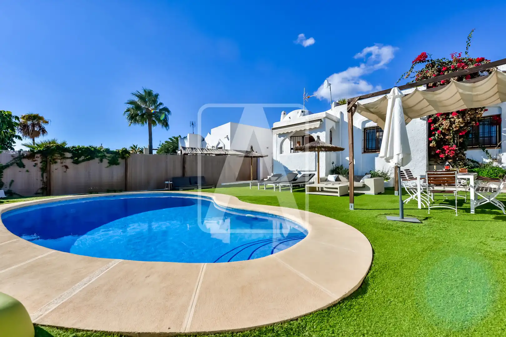 Chalet con piscina en venta en Cometa, imagen 73