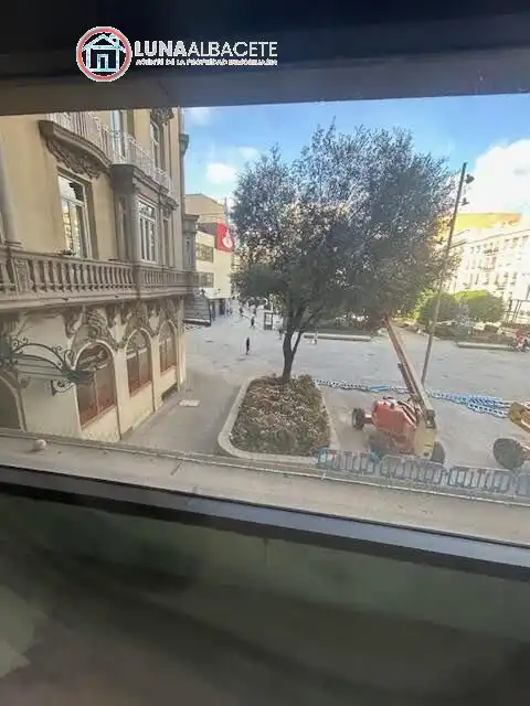 Oficina en venda a Estación