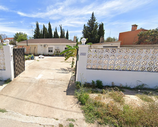 Vista exterior de Casa o xalet en venda en Montroy amb Piscina comunitària