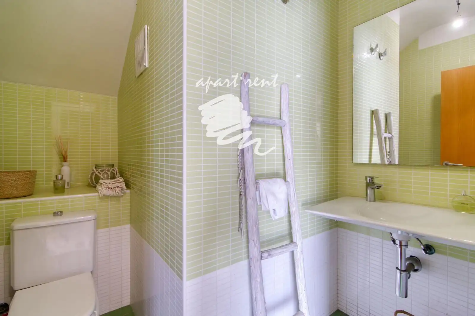 Casa con terraza en venta en Joan Margarit, imagen 18
