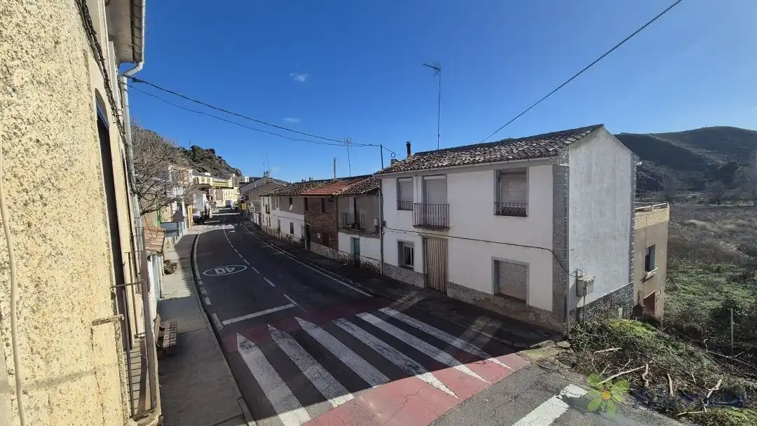 Vista exterior de Casa o chalet en venta en Cervera del Río Alhama con Calefacción, Jardín privado y Terraza