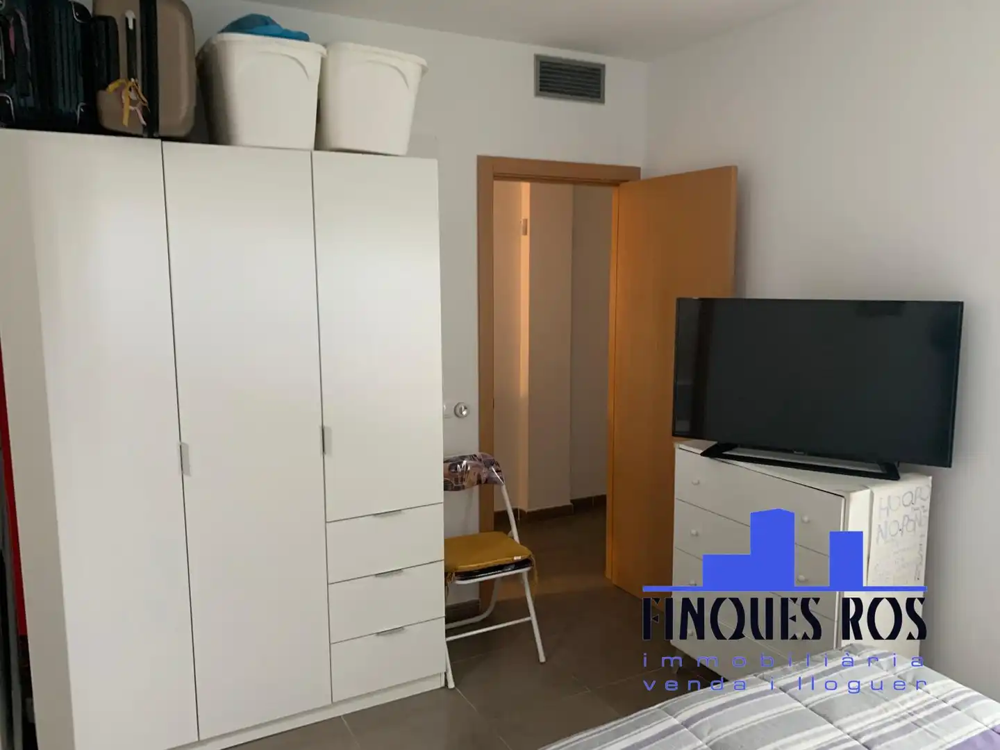 Bedroom of Flat for sale in Vinaròs  with Air Conditioner, Terrace and Furnished