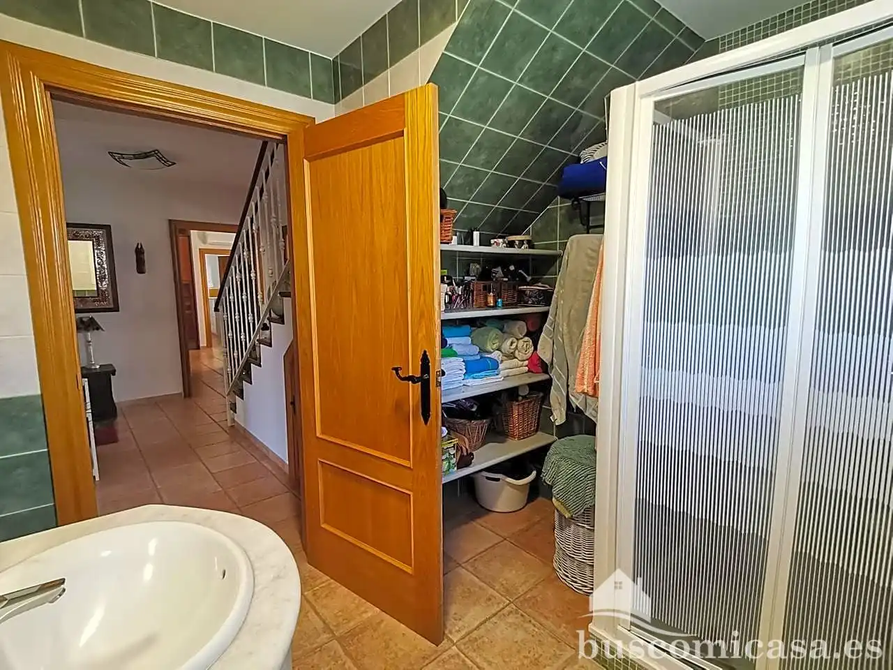 Baño de Casa o chalet en venta en Linares con Aire acondicionado, Calefacción y Jardín privado
