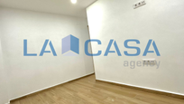 Flat for sale in  Sevilla Capital  with Terrace