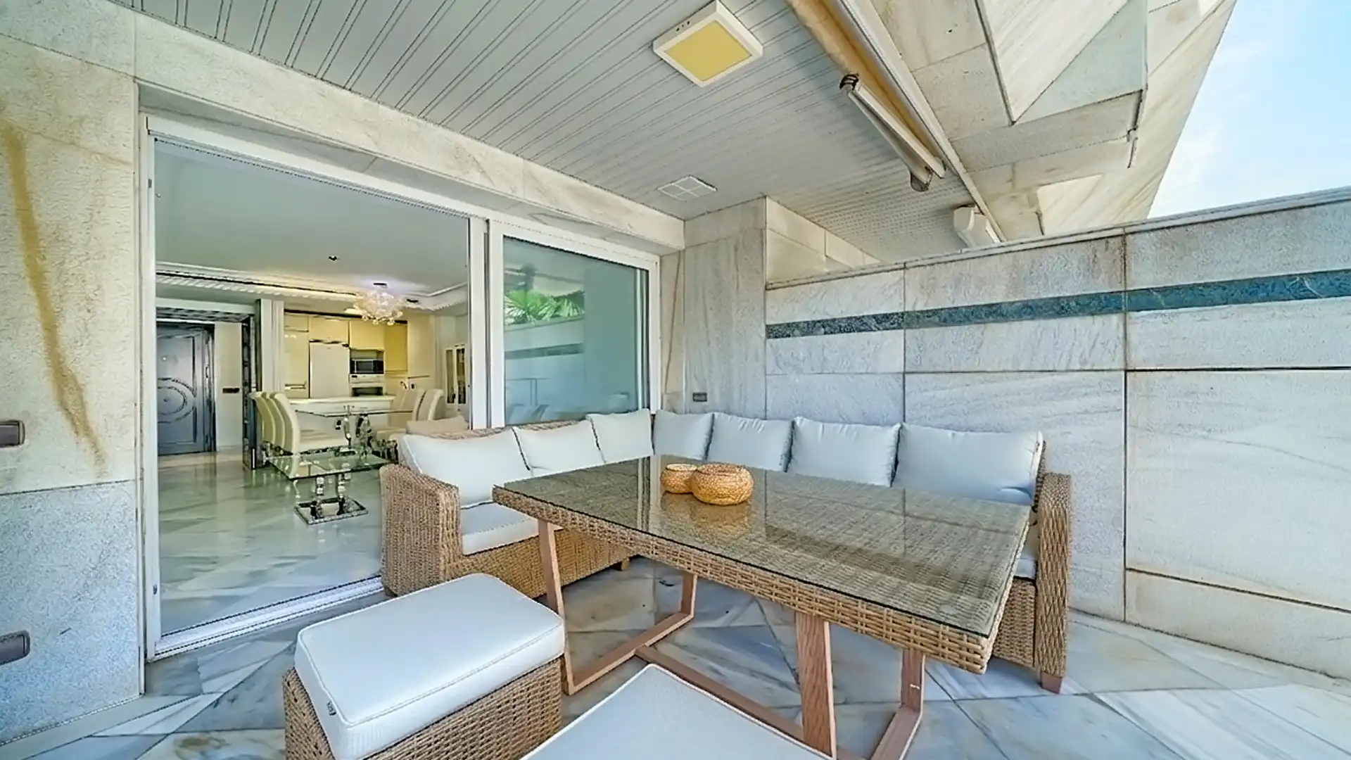 Terraza de Apartamento en venta en Marbella con Aire acondicionado, Calefacción y Terraza