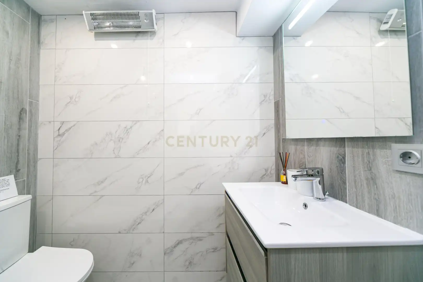 Baño de Apartamento de alquiler en Benissa con Aire acondicionado, Trastero y Piscina
