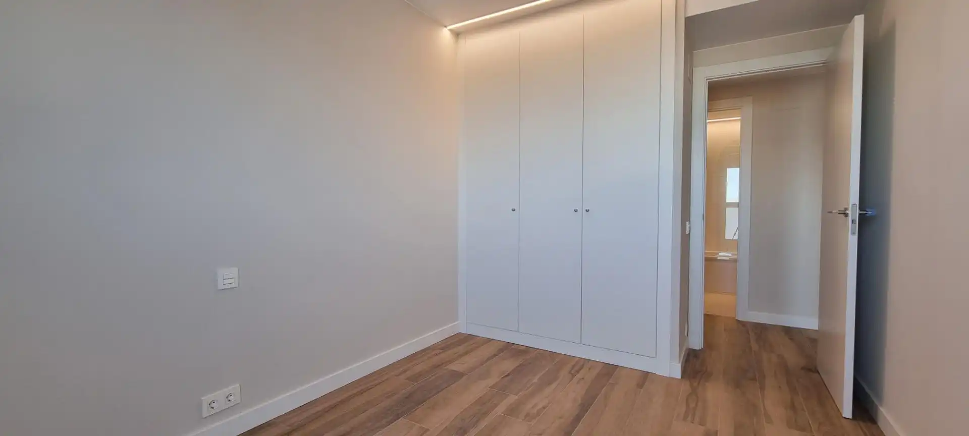 Habitación de Piso en venta en Cuarte de Huerva con Aire acondicionado, Calefacción y Jardín privado