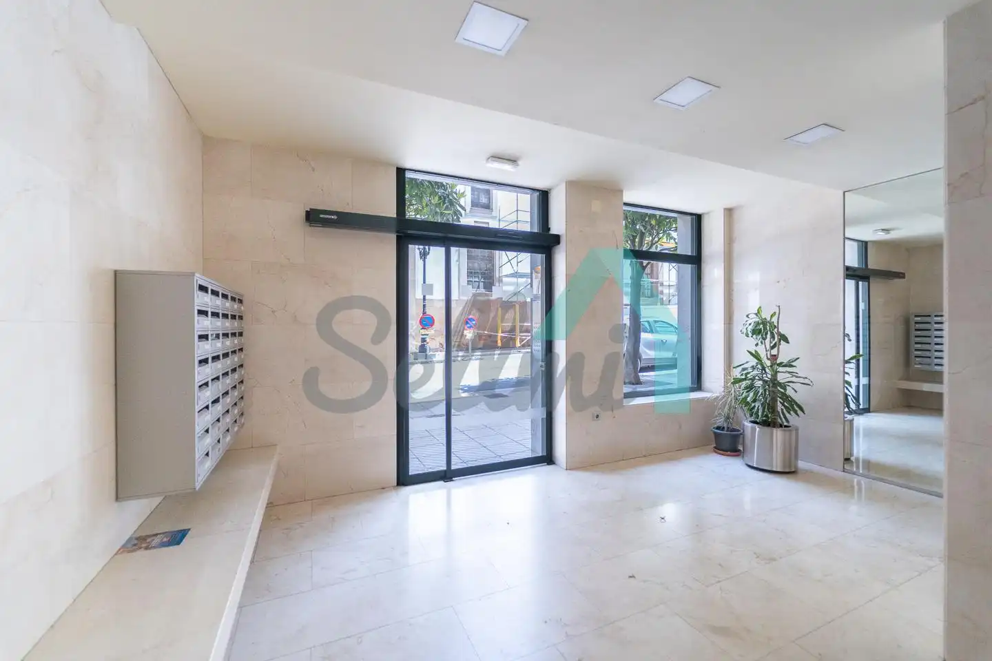 Flat for rent in Oviedo   with Heating, Parquet flooring and Furnished