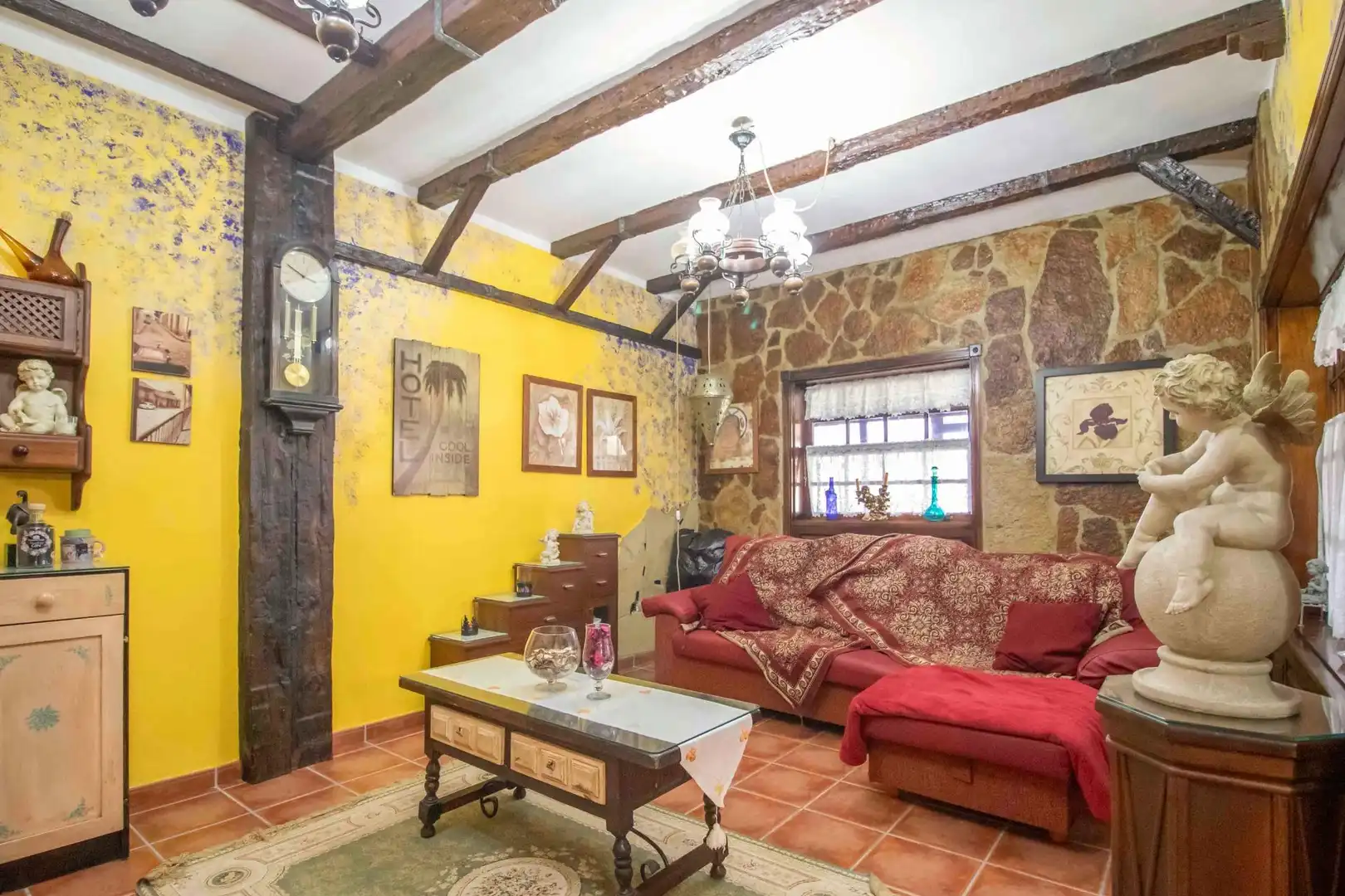 Sala d'estar de Casa o xalet en venda en Icod de los Vinos amb Jardí privat, Terrassa i Traster