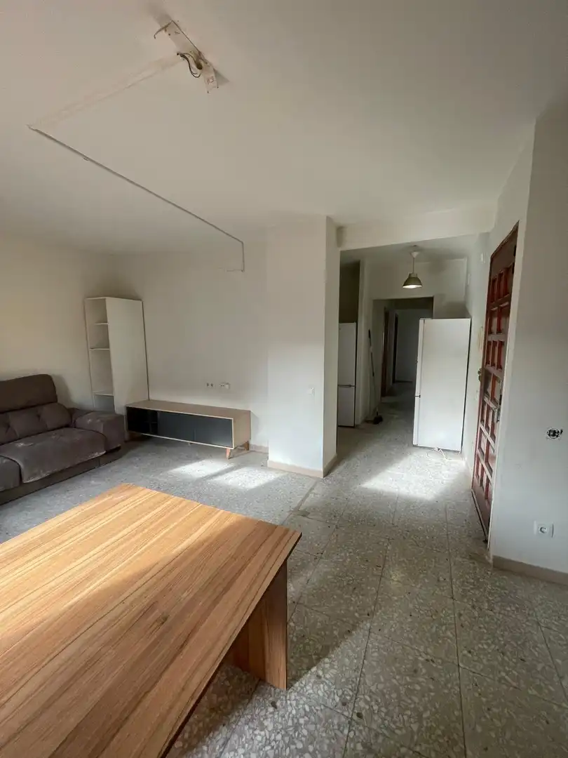Piso en venta en Manlleu con Calefacción y Balcón