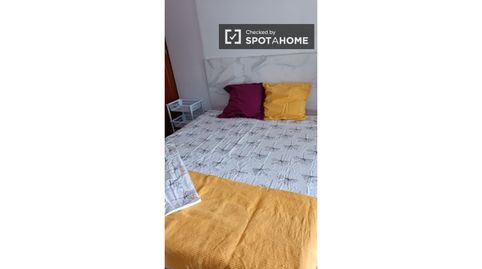 Photo 2 of Room in Portazgo, Madrid Capital